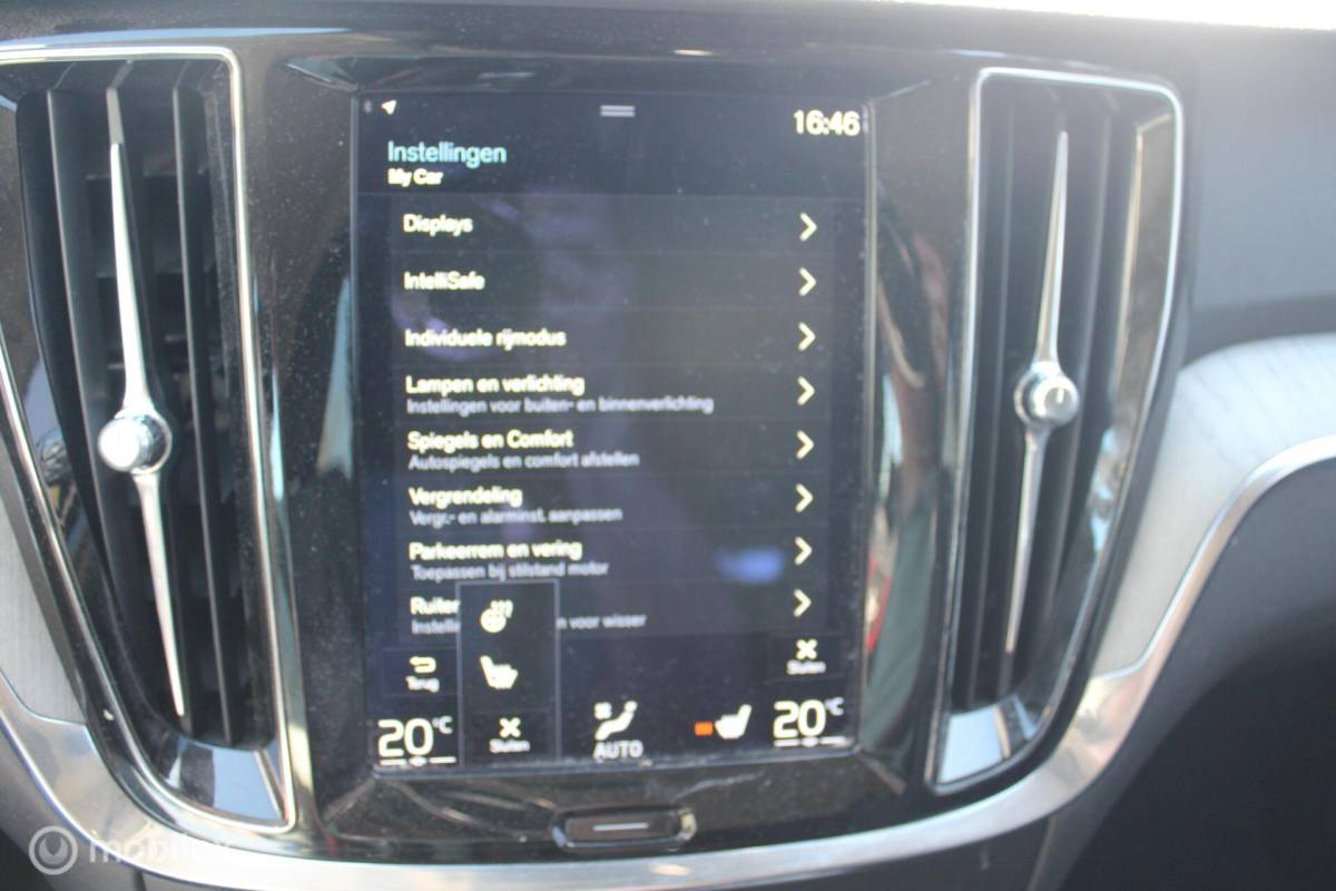 Volvo V60 Volvo V60 2.0 T6 Recharge AWD Inscription Leder Trekhaak NAP