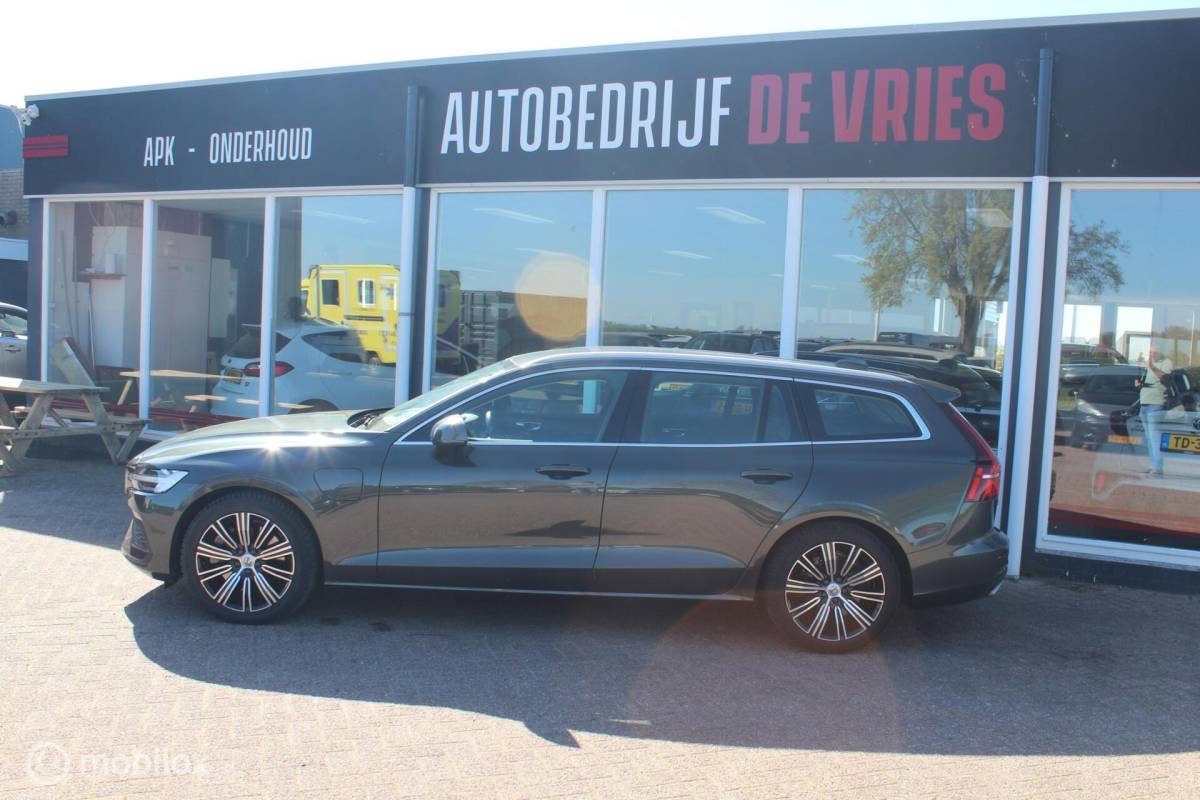 Volvo V60 Volvo V60 2.0 T6 Recharge AWD Inscription Leder Trekhaak NAP