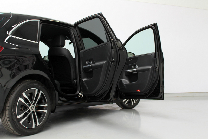Mercedes-Benz B-Klasse Mercedes-Benz B-klasse 250 e Star Edition Luxury Line 164PK, AUTOMAAT | HYBRIDE | DEELS LEER | SFEERVERLICHTING | ELEC-ACHTERKLEP | CARPLAY