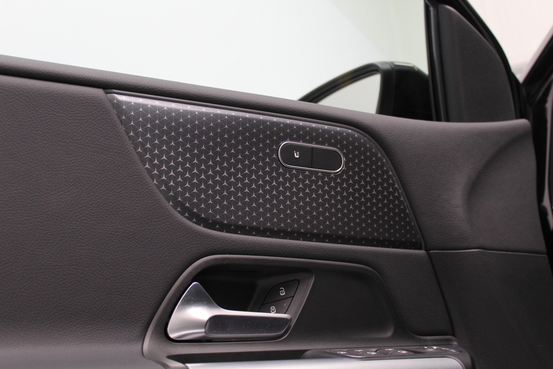 Mercedes-Benz B-Klasse Mercedes-Benz B-klasse 250 e Star Edition Luxury Line 164PK, AUTOMAAT | HYBRIDE | DEELS LEER | SFEERVERLICHTING | ELEC-ACHTERKLEP | CARPLAY