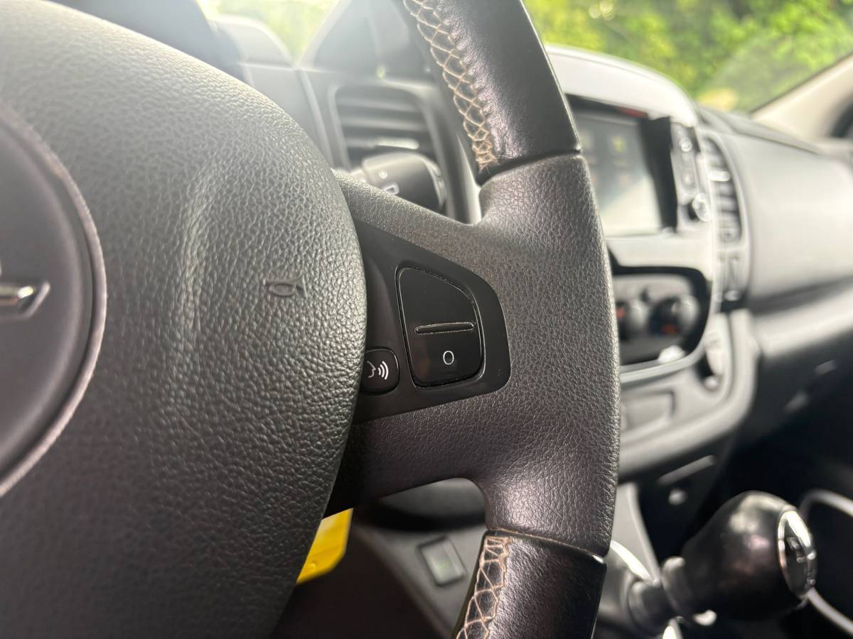 Opel Vivaro Opel Vivaro 1.6 CDTI L1H1 Sport EcoFlex|145pk|EURO6|NAP|airco|cruise|achteruitrijcamera|navi|trekhaak|dubbele schuifdeur