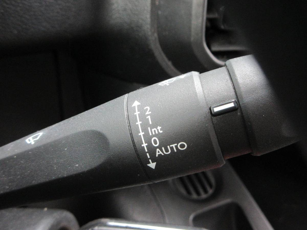Peugeot Partner Peugeot Partner 1.6 BleuHDI, 99pk, Navigatie, Camera, PDC, Cruisecontrol.