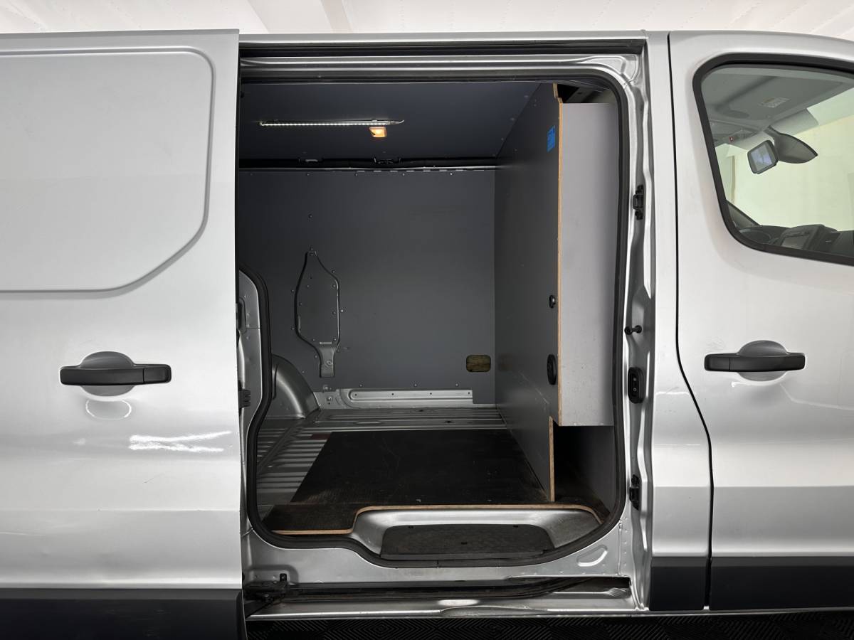 Opel Vivaro Opel Vivaro 1.6 CDTI L1H1 Edition EcoFlex *NAVI-FULLMAP | CAMERA | AIRCO | CRUISE | PDC | TOWBAR*