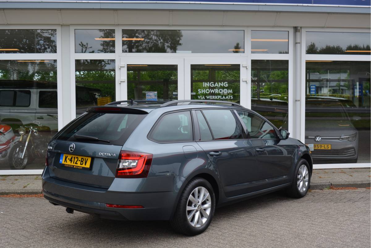 Škoda Octavia ŠKODA Octavia Combi 1.5 150PK TSI Greentech Ambition Business | Stoel VW | Clima | Cruise | Trekhaak Afn. |