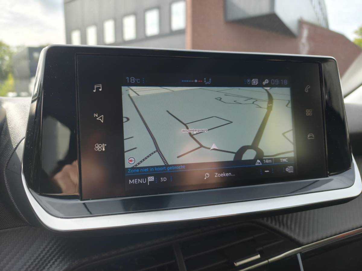 Peugeot 208 Peugeot 208 1.2 PureTech Active Pack  Led Navigatie Carplay Cruise-Control  Lane-Assist