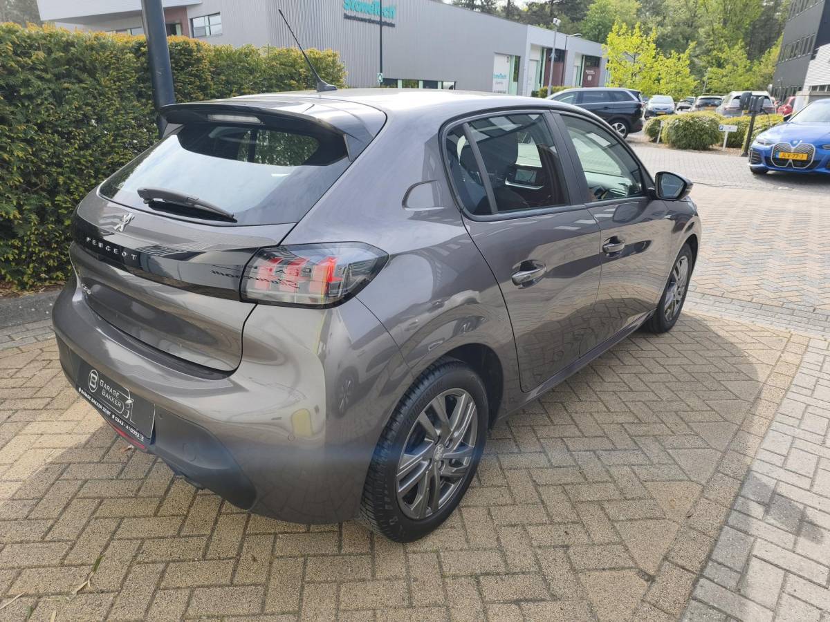 Peugeot 208 Peugeot 208 1.2 PureTech Active Pack  Led Navigatie Carplay Cruise-Control  Lane-Assist