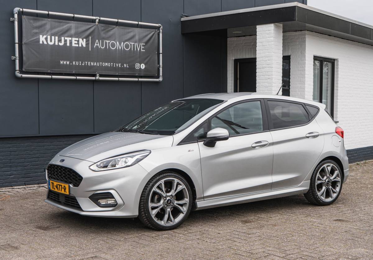 Ford Fiesta Ford Fiesta 1.0 EcoBoost ST-Line / LED / Camera / Cruise / 18 inch!