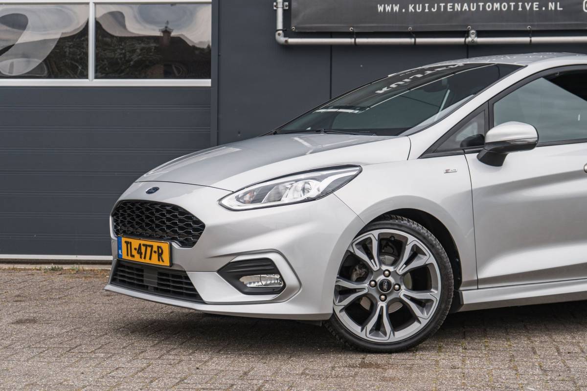 Ford Fiesta Ford Fiesta 1.0 EcoBoost ST-Line / LED / Camera / Cruise / 18 inch!
