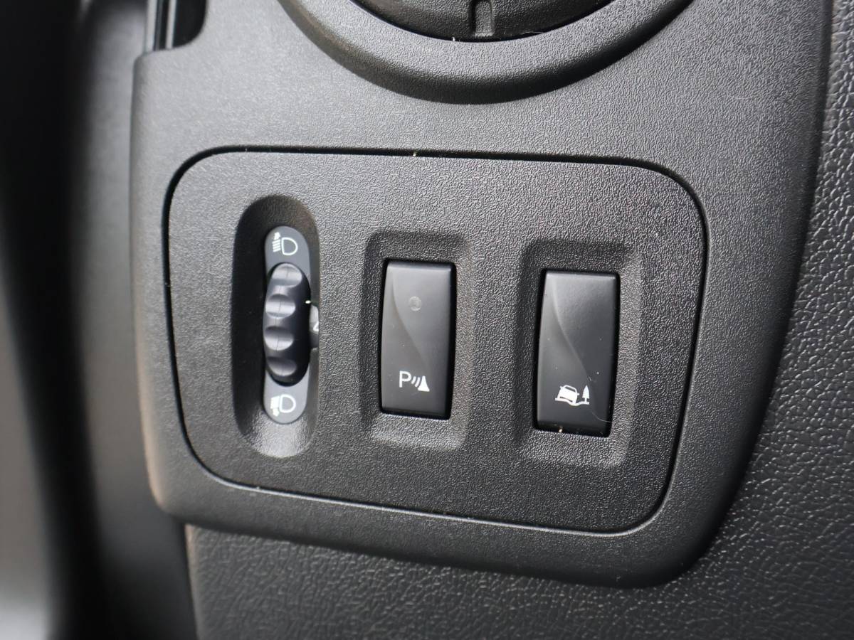 Renault Master Renault Master T35 2.3 DCI 130 PK L2H2 + 2 SCHUIFDEUREN | 220V OMVORMER | WP INRICHTING | TREKHAAK 2500 KG