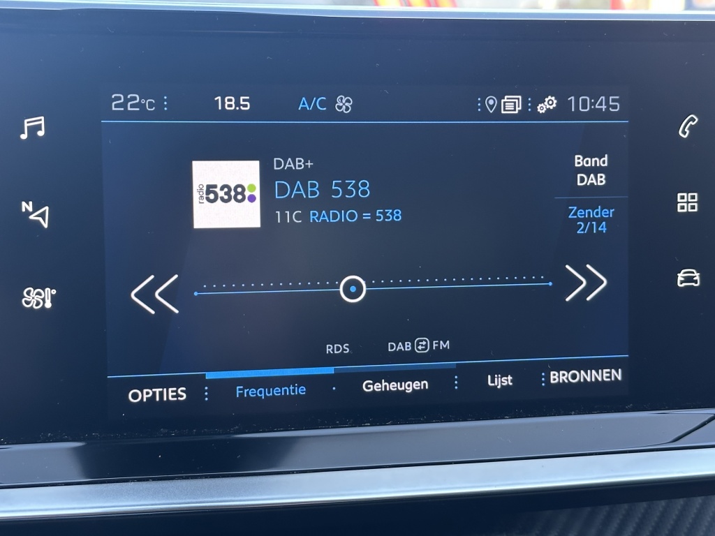 Peugeot 2008 Peugeot 2008 1.2 130 PK Allure | Nieuwe distributieriem |