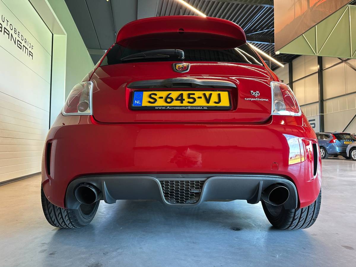 Fiat 500 Fiat 500 1.4 T-Jet ABARTH COMPETIZIONE AUTOMAAT 180pk!|CLIMA AIRCO|BLUETOOTH|ZWARTE LM-VELG|APK+OH-BEURT+nwe D-RIEM BIJ AFLEVERING