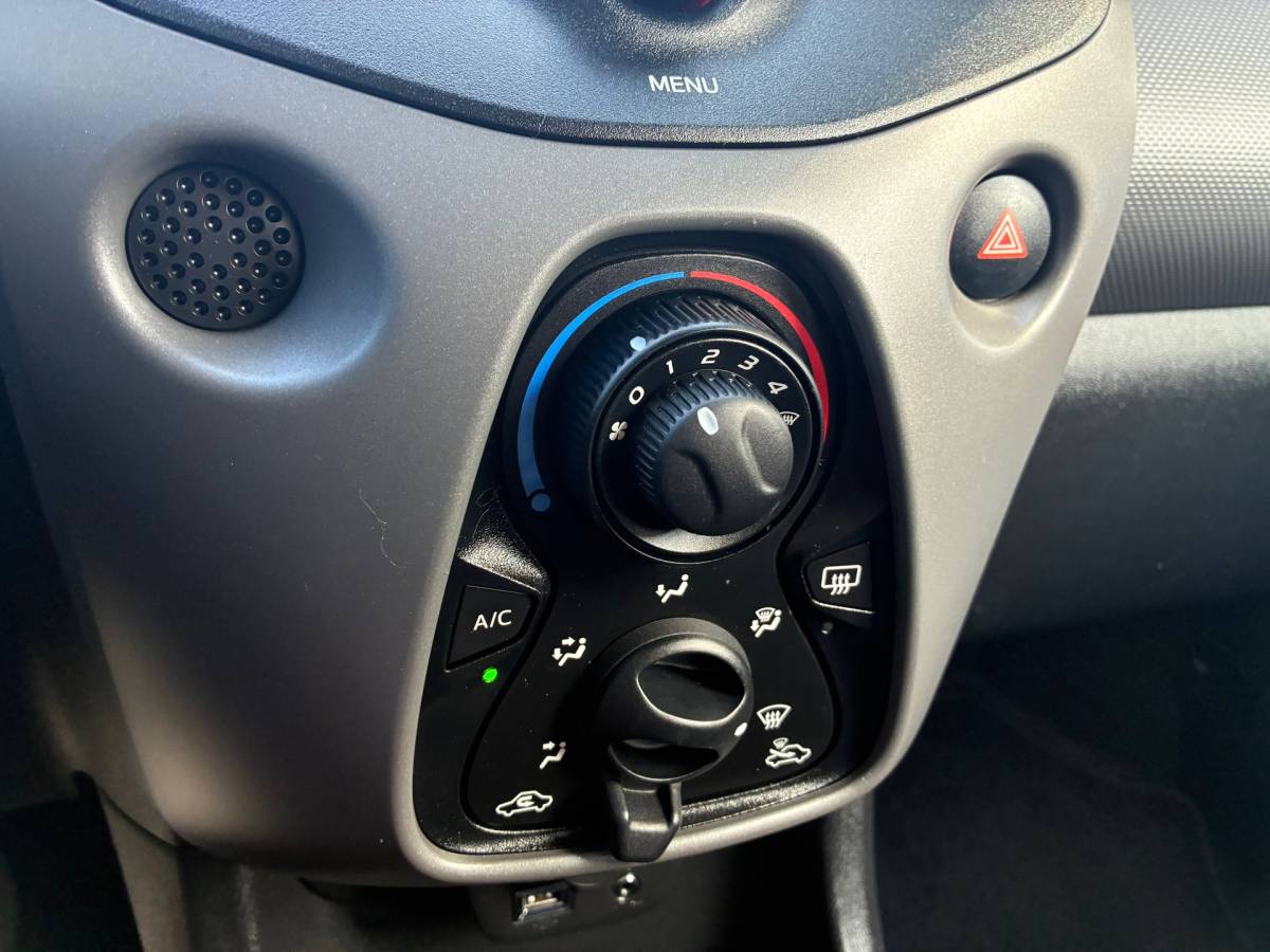 Peugeot 108 Peugeot 108 1.0 e-VTi Active | Automaat + Airco nu €7.975,-!!