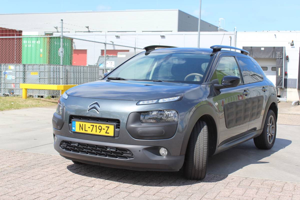 Citroën C4 Cactus Citroen C4 Cactus 1.2 PureTech Business Plus NAP PANO GOED ONDERHOUDEN INCL BTW RIJKLAAR PRIJS