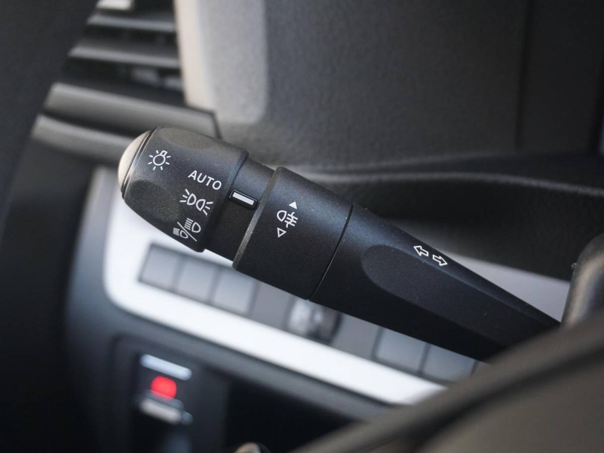 Opel Vivaro-e Opel Vivaro Electric L3 50 kWh | 8 jaar garantie | Apple Carplay | achteruitrijcamera | RAL1032