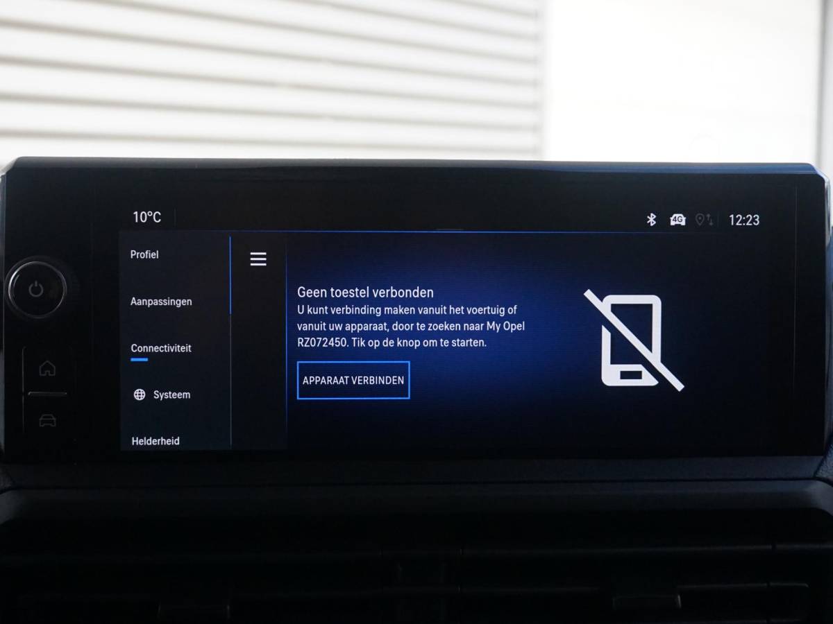 Opel Vivaro-e Opel Vivaro Electric L3 75 kWh | tot 8 jaar garantie | Apple Carplay | achteruitrijcamera | Comfort tussenschot | RAL1032