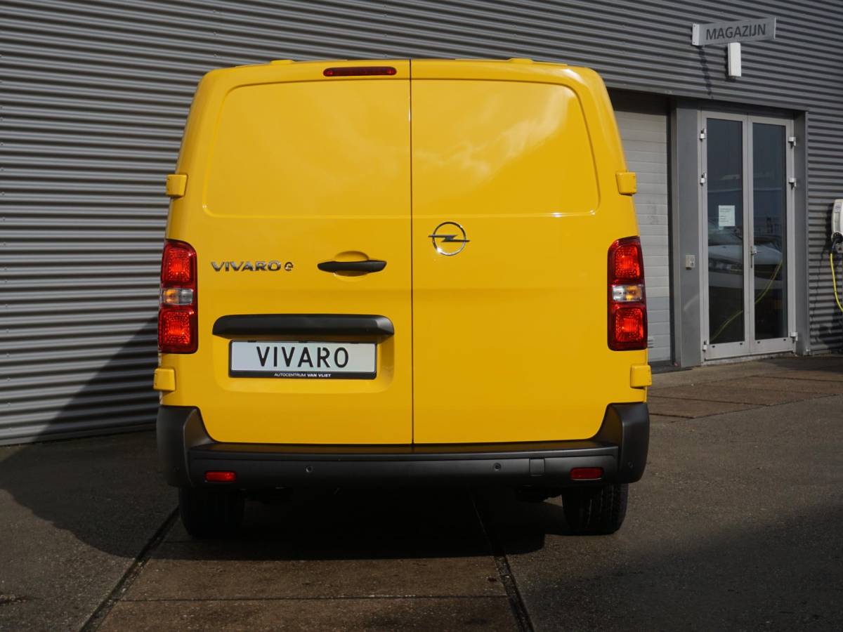 Opel Vivaro-e Opel Vivaro Electric L3 75 kWh | tot 8 jaar garantie | Apple Carplay | achteruitrijcamera | Comfort tussenschot | RAL1032