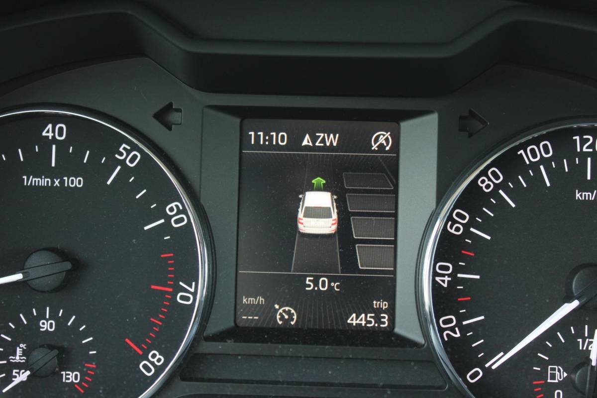 Škoda Octavia Skoda Octavia Combi 1.4 TSI Greentech Elegance Businessline KEYLESS TREKHAAK