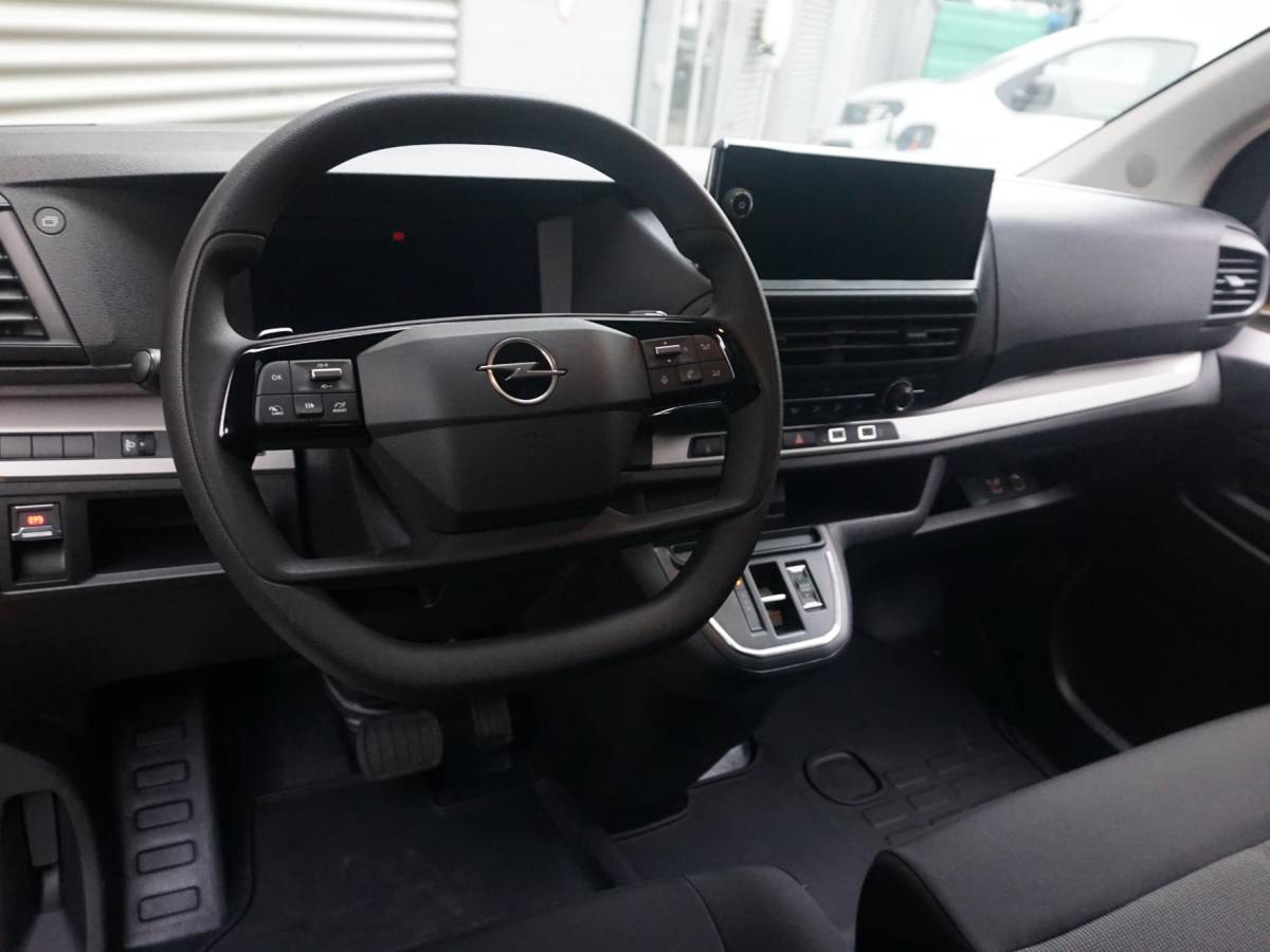 Opel Vivaro-e Opel Vivaro Electric L3 50 kWh | tot 8 jaar garantie | inclusief complete DHL subcontractor inrichting | RAL1032