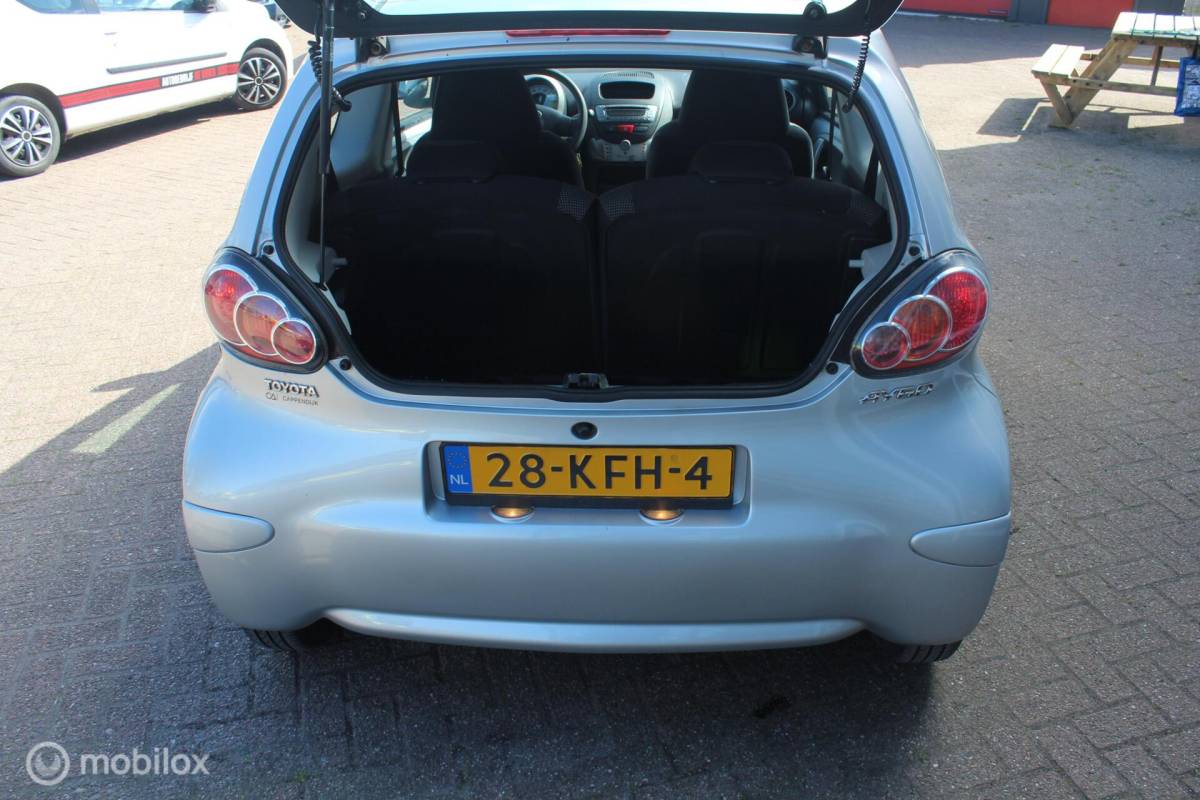 Toyota Aygo Toyota Aygo 1.0-12V Aspiration Airco/Elektrische-ramen/NAP