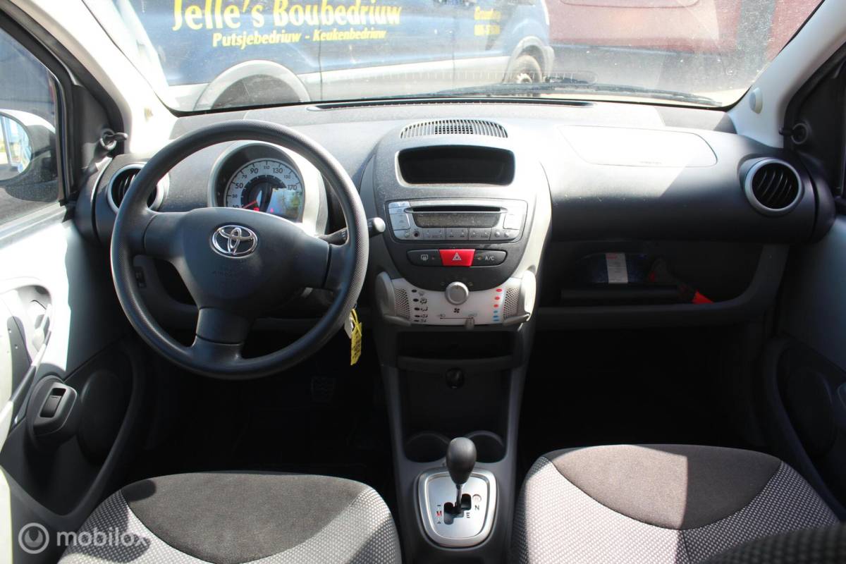 Toyota Aygo Toyota Aygo 1.0-12V Aspiration Airco/Elektrische-ramen/NAP