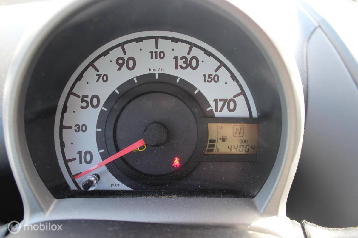 Toyota Aygo Toyota Aygo 1.0-12V Aspiration Airco/Elektrische-ramen/NAP