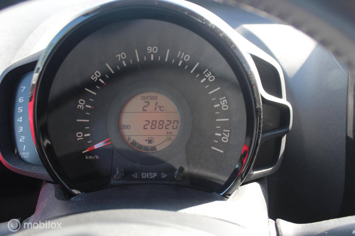 Citroën C1 Citroen C1 1.0 VTi Shine Airco/Leder-stuur/Led/5deurs/NAP