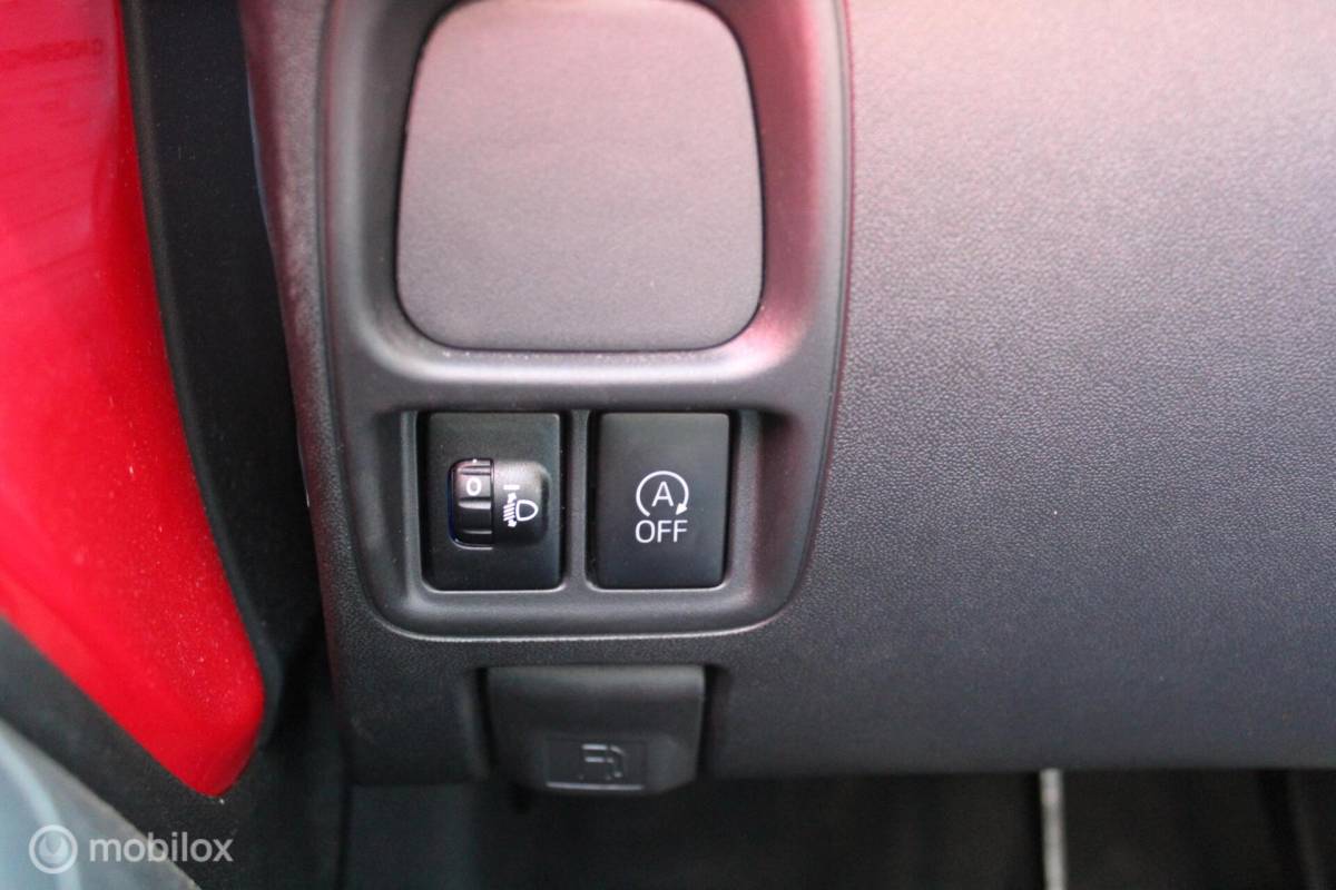 Citroën C1 Citroen C1 1.0 VTi Shine Airco/Leder-stuur/Led/5deurs/NAP