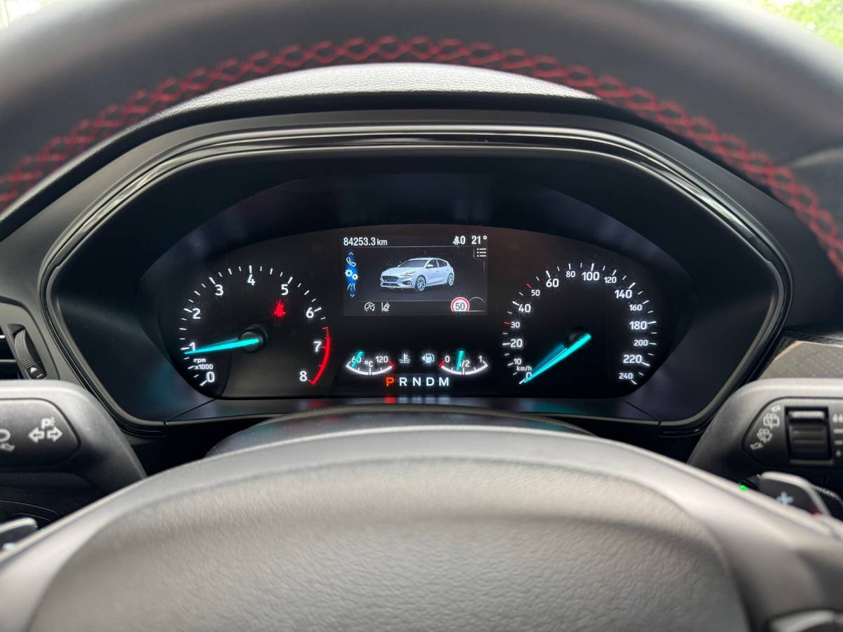 Ford Focus Ford FOCUS 1.0 EcoBoost Titanium X Business |Led|Clima|Carplay|Stoelverwarming|Ruitverwarming|