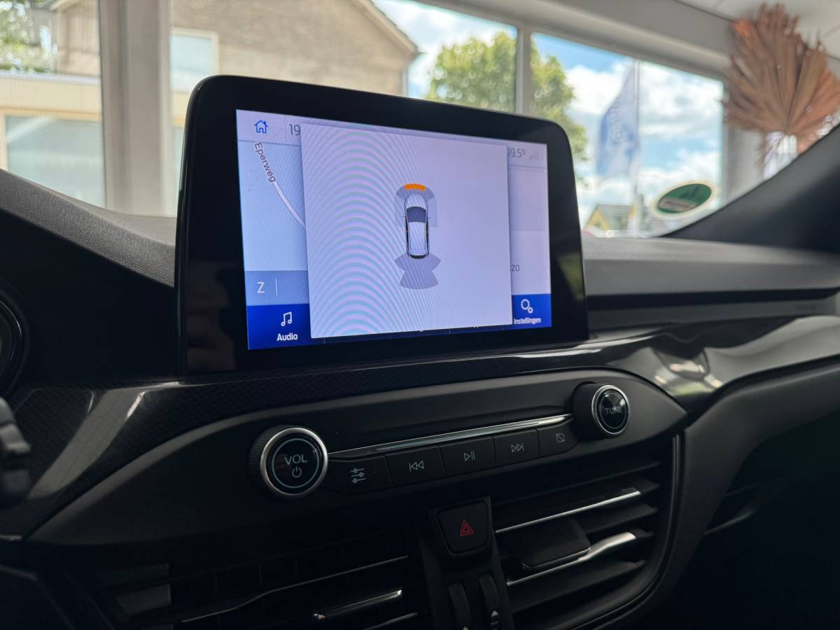 Ford Focus Ford FOCUS 1.0 EcoBoost Titanium X Business |Led|Clima|Carplay|Stoelverwarming|Ruitverwarming|