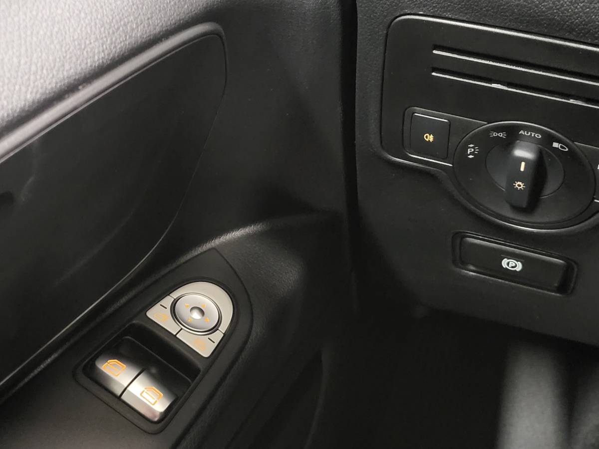 Mercedes-Benz Vito Mercedes-Benz Vito 111CDI L3/H1 Euro 6!