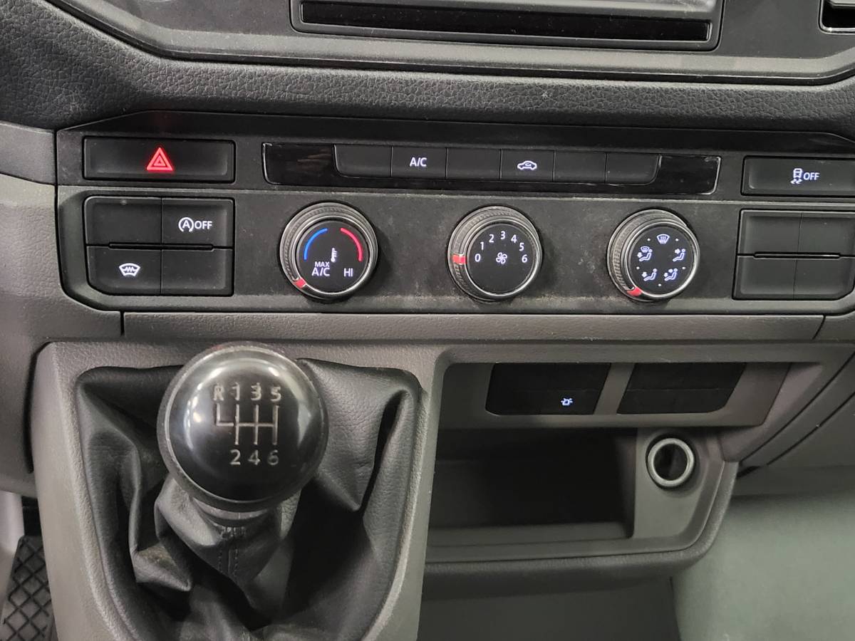 Volkswagen Crafter Volkswagen Crafter 2.0TDI Clixtar Be-Combi 2653KG laadvermogen hekwerk Euro 6!