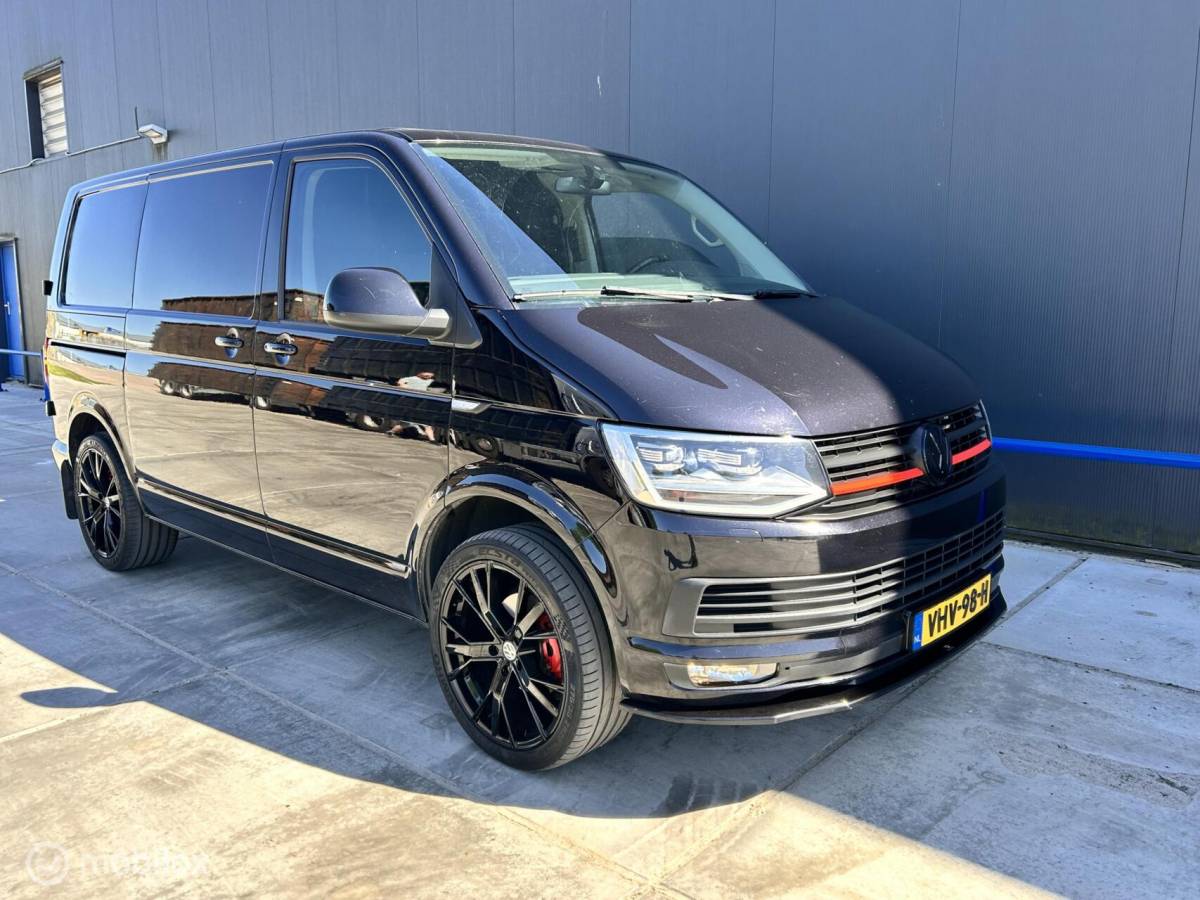Volkswagen Transporter Volkswagen Transporter 2.0 TDI L1H1 DSG BLACK EDITION