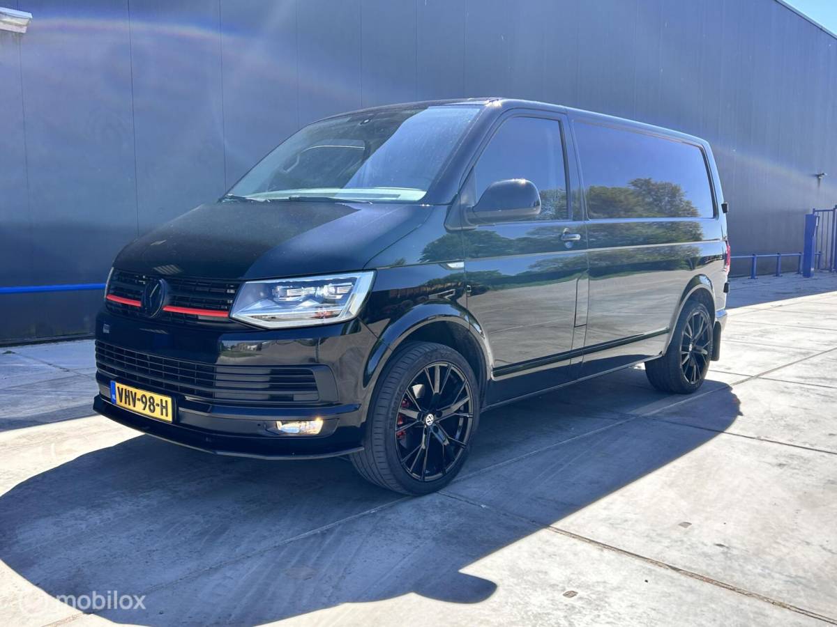 Volkswagen Transporter Volkswagen Transporter 2.0 TDI L1H1 DSG BLACK EDITION