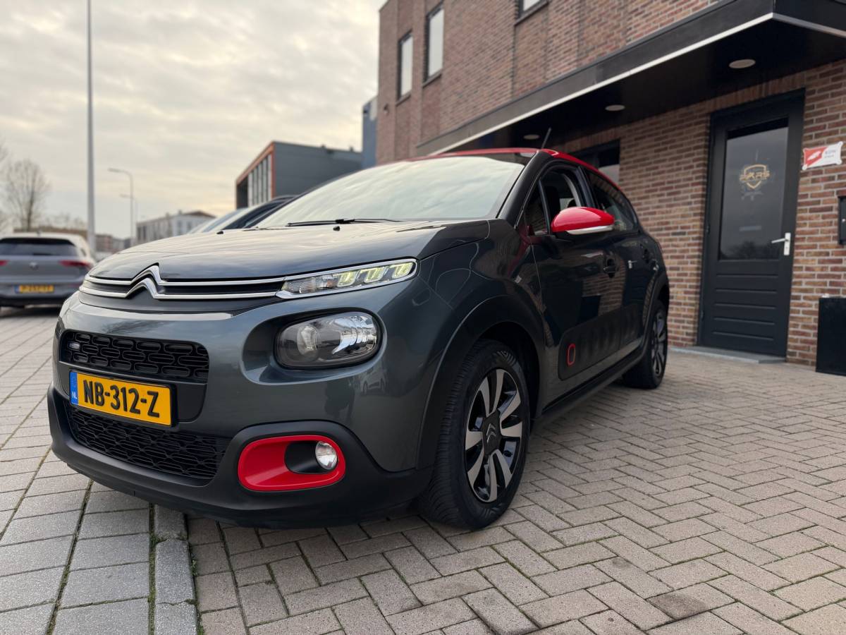 Citroën C3 Citroen C3 1.2 PureTech Shine Airco Navi Cruise Camera Elk.ramen 5drs Lijn asist zeer nette!!