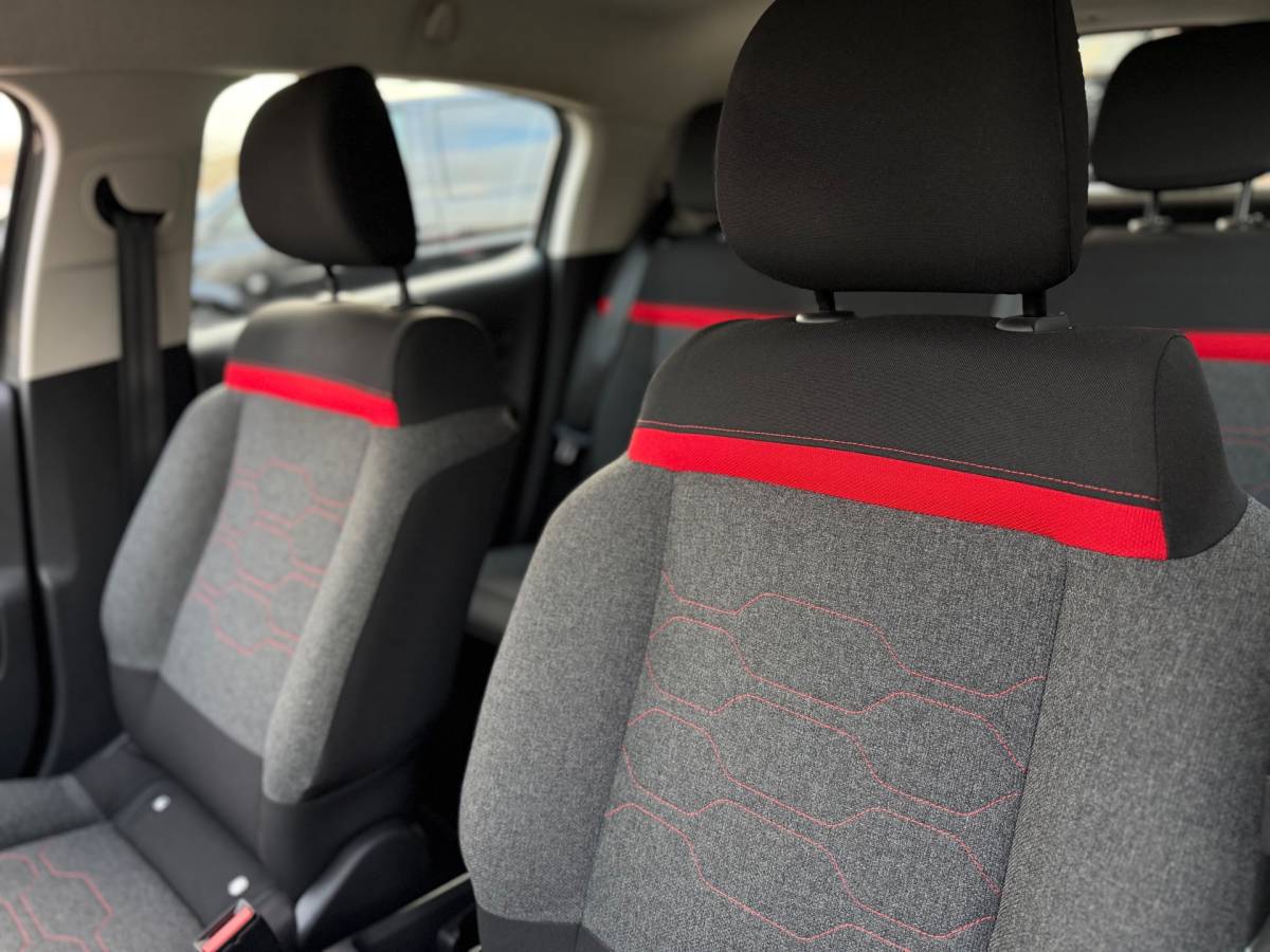 Citroën C3 Citroen C3 1.2 PureTech Shine Airco Navi Cruise Camera Elk.ramen 5drs Lijn asist zeer nette!!