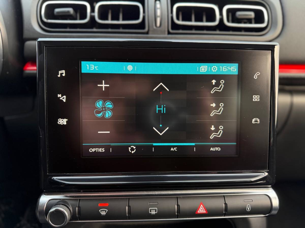 Citroën C3 Citroen C3 1.2 PureTech Shine Airco Navi Cruise Camera Elk.ramen 5drs Lijn asist zeer nette!!