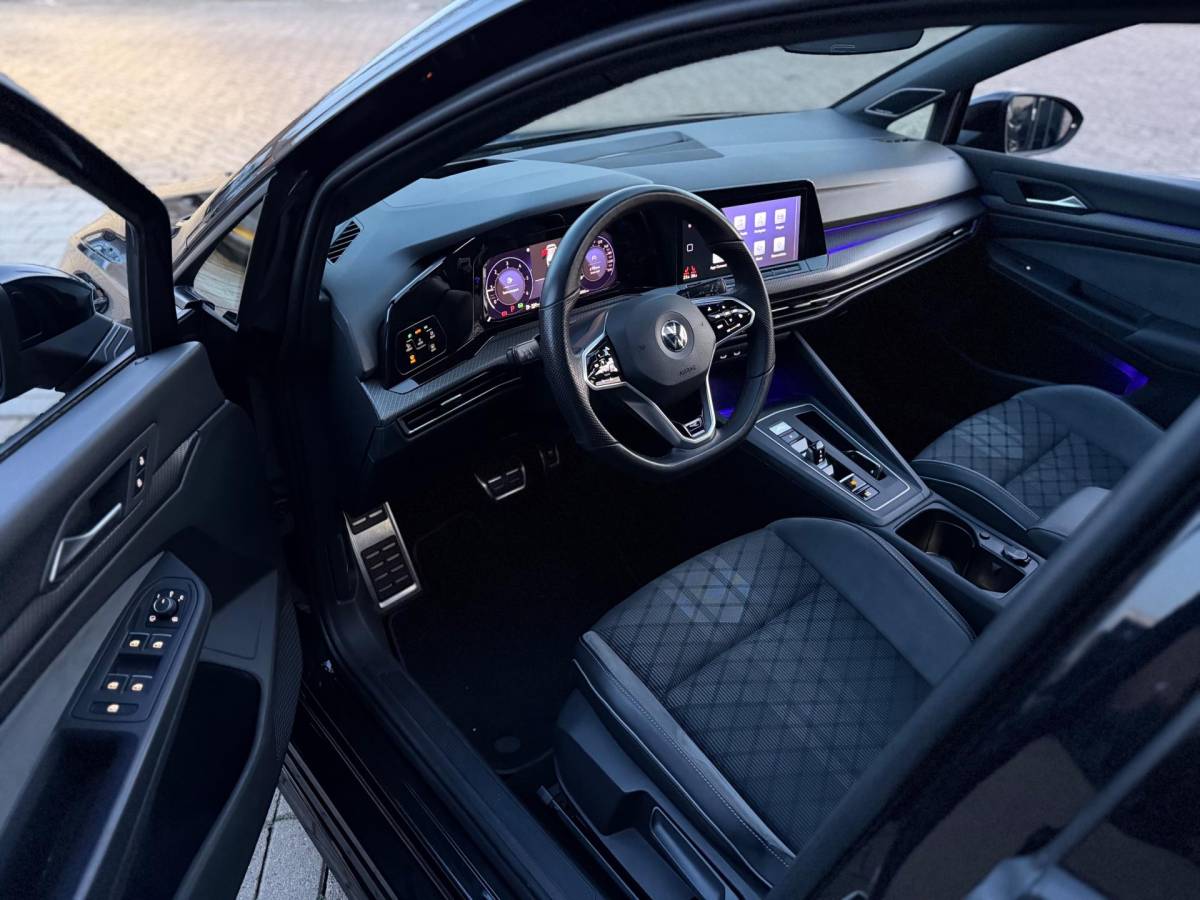 Volkswagen Golf Volkswagen Golf 2.0 TDI GTD Golf R R-Line Business Pano Keyless Entry Virtual Cockpit Head Up Display