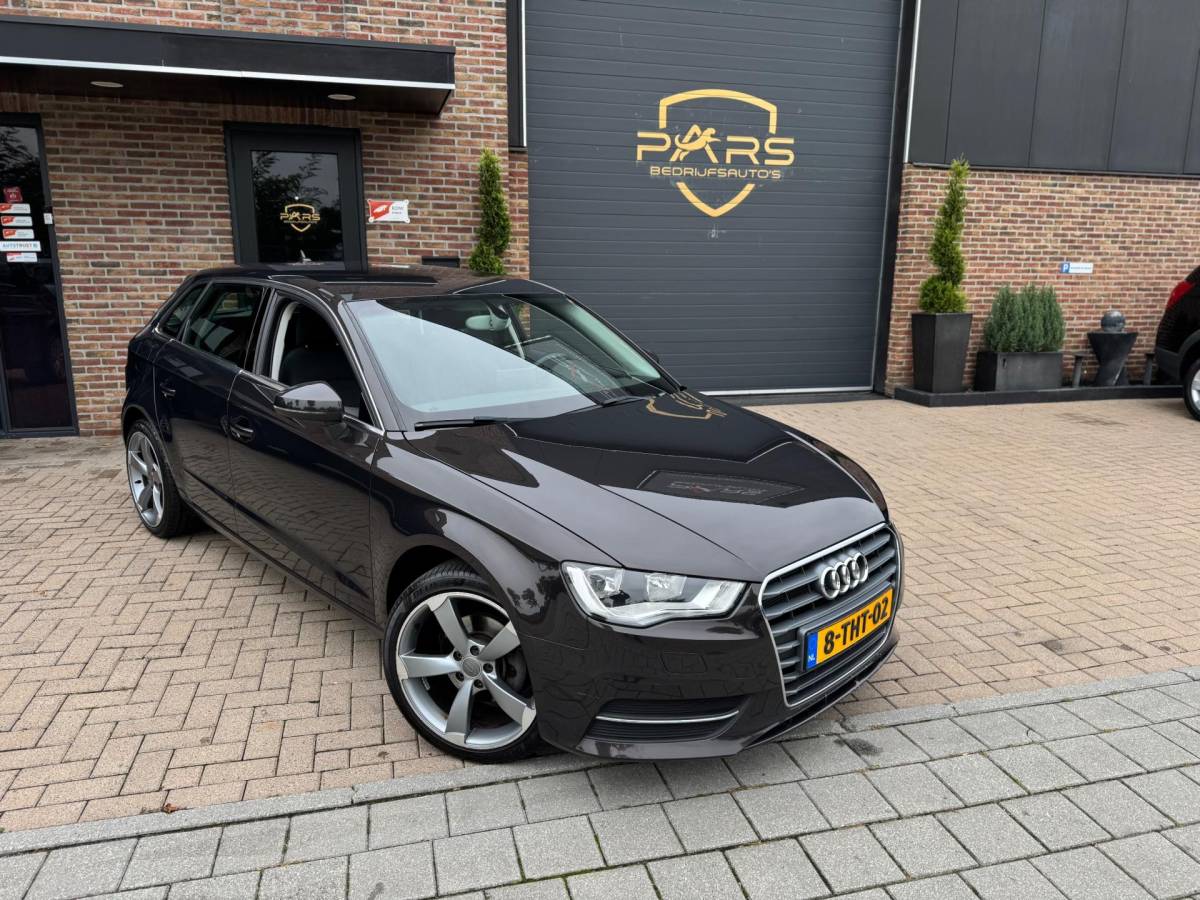 Audi A3 Audi A3 Sportback 1.2 TFSI Attraction Pro Line Airco Navi Cruise Control Elk.Ramen zeer nette!!