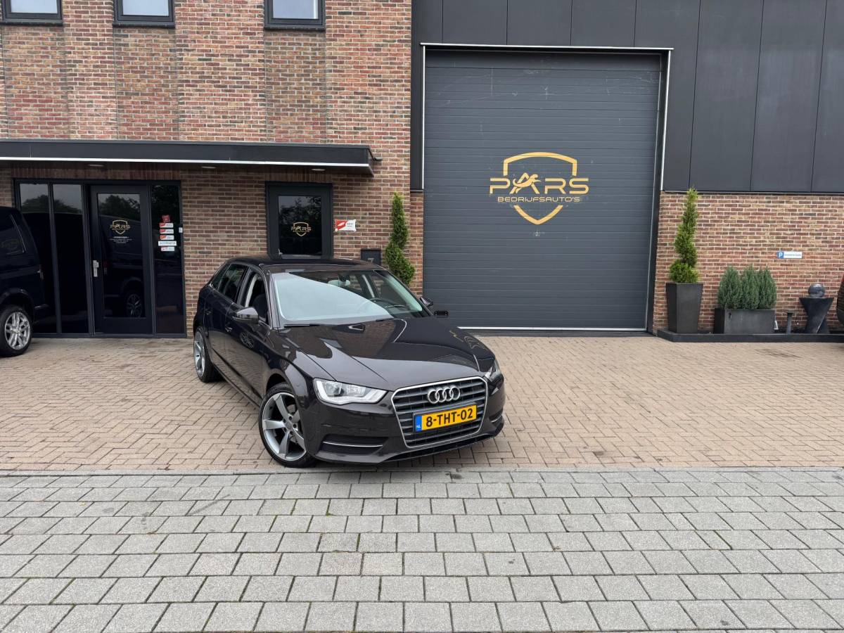 Audi A3 Audi A3 Sportback 1.2 TFSI Attraction Pro Line Airco Navi Cruise Control Elk.Ramen zeer nette!!
