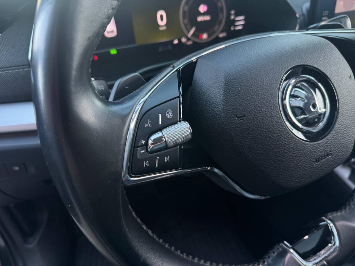 Škoda Octavia Skoda Octavia Combi 2.0 TDI Greentech Style Automaat 150PK Volle Opties Panorama Dak Leer Airco Navi Trekhaak