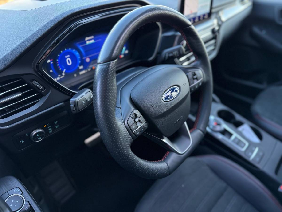 Ford Kuga Ford Kuga 2.5 PHEV ST-Line X Automaat volle opties Pano keyless entry head up virtual cockpit hybride
