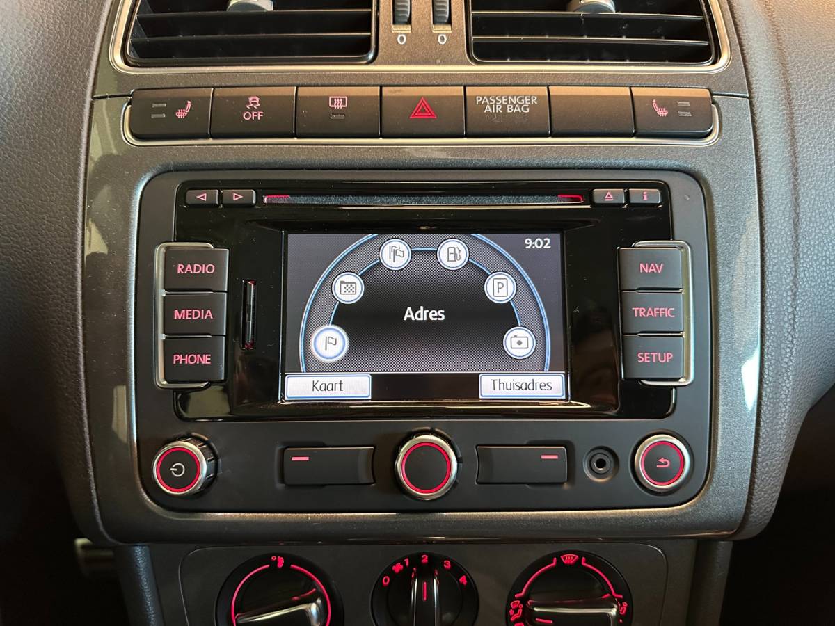 Volkswagen Polo Volkswagen Polo 1.2 TSI 16v AUTOMAAT 5-DRS CROSS|AIRCO|STOELVERWARMING|NAVIGATIE|CRUISECONTROL|LM-VELG|ALCANTARA|nwe APK+OH-BEURT
