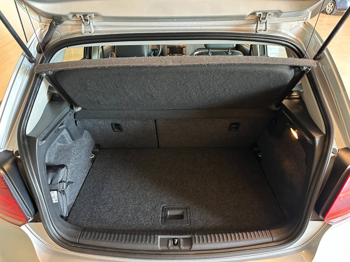 Volkswagen Polo Volkswagen Polo 1.2 TSI 16v AUTOMAAT 5-DRS CROSS|AIRCO|STOELVERWARMING|NAVIGATIE|CRUISECONTROL|LM-VELG|ALCANTARA|nwe APK+OH-BEURT