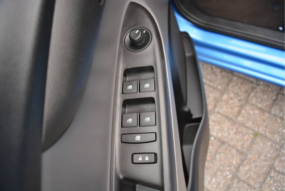 Opel KARL Opel KARL 1.0 75PK ecoFLEX Innovation+ | Clima | Cruise | PDC | Orig. NL | NAP |