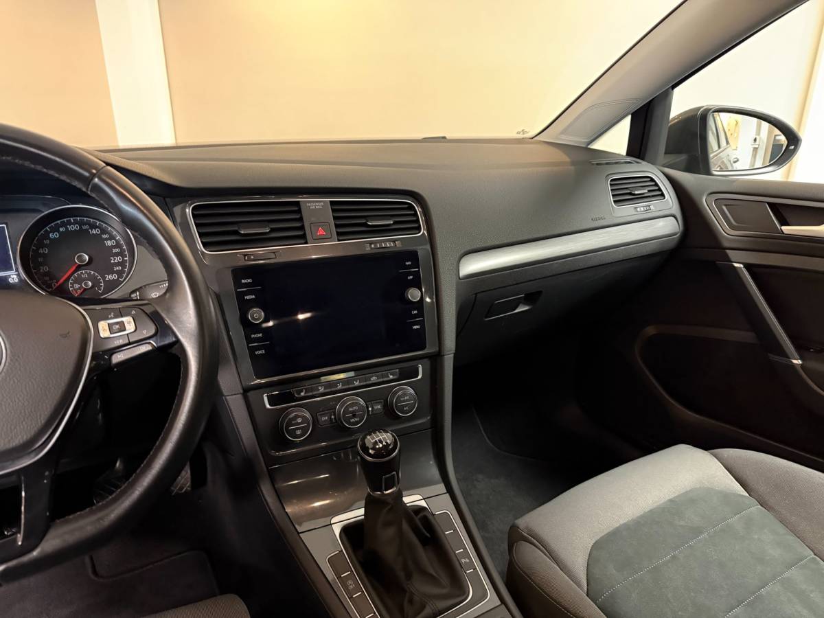 Volkswagen Golf Volkswagen Golf Variant 1.0 TSI Comfortline Business *Massage* Stoelverw.|Carplay|Adapt.Cruise|Navi|DAB|PDC|NAP