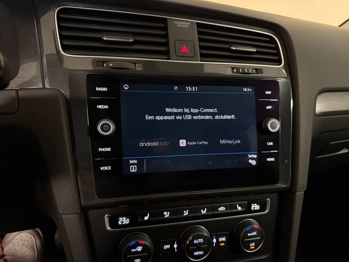 Volkswagen Golf Volkswagen Golf Variant 1.0 TSI Comfortline Business *Massage* Stoelverw.|Carplay|Adapt.Cruise|Navi|DAB|PDC|NAP