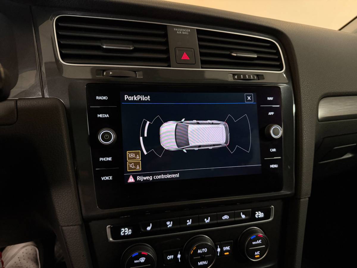 Volkswagen Golf Volkswagen Golf Variant 1.0 TSI Comfortline Business *Massage* Stoelverw.|Carplay|Adapt.Cruise|Navi|DAB|PDC|NAP