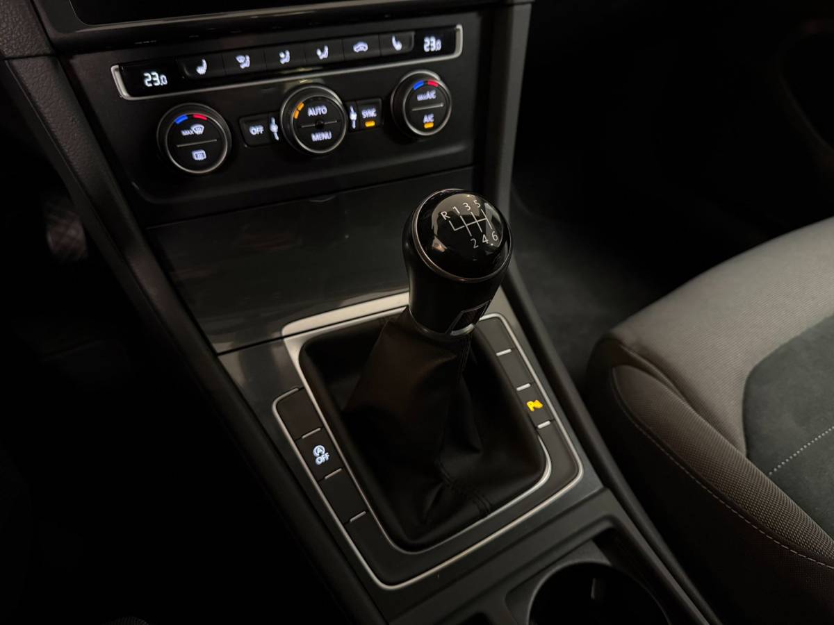 Volkswagen Golf Volkswagen Golf Variant 1.0 TSI Comfortline Business *Massage* Stoelverw.|Carplay|Adapt.Cruise|Navi|DAB|PDC|NAP