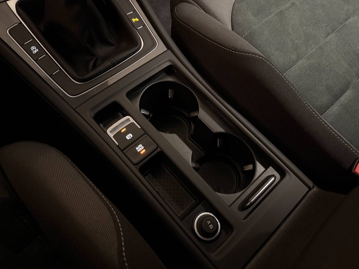 Volkswagen Golf Volkswagen Golf Variant 1.0 TSI Comfortline Business *Massage* Stoelverw.|Carplay|Adapt.Cruise|Navi|DAB|PDC|NAP