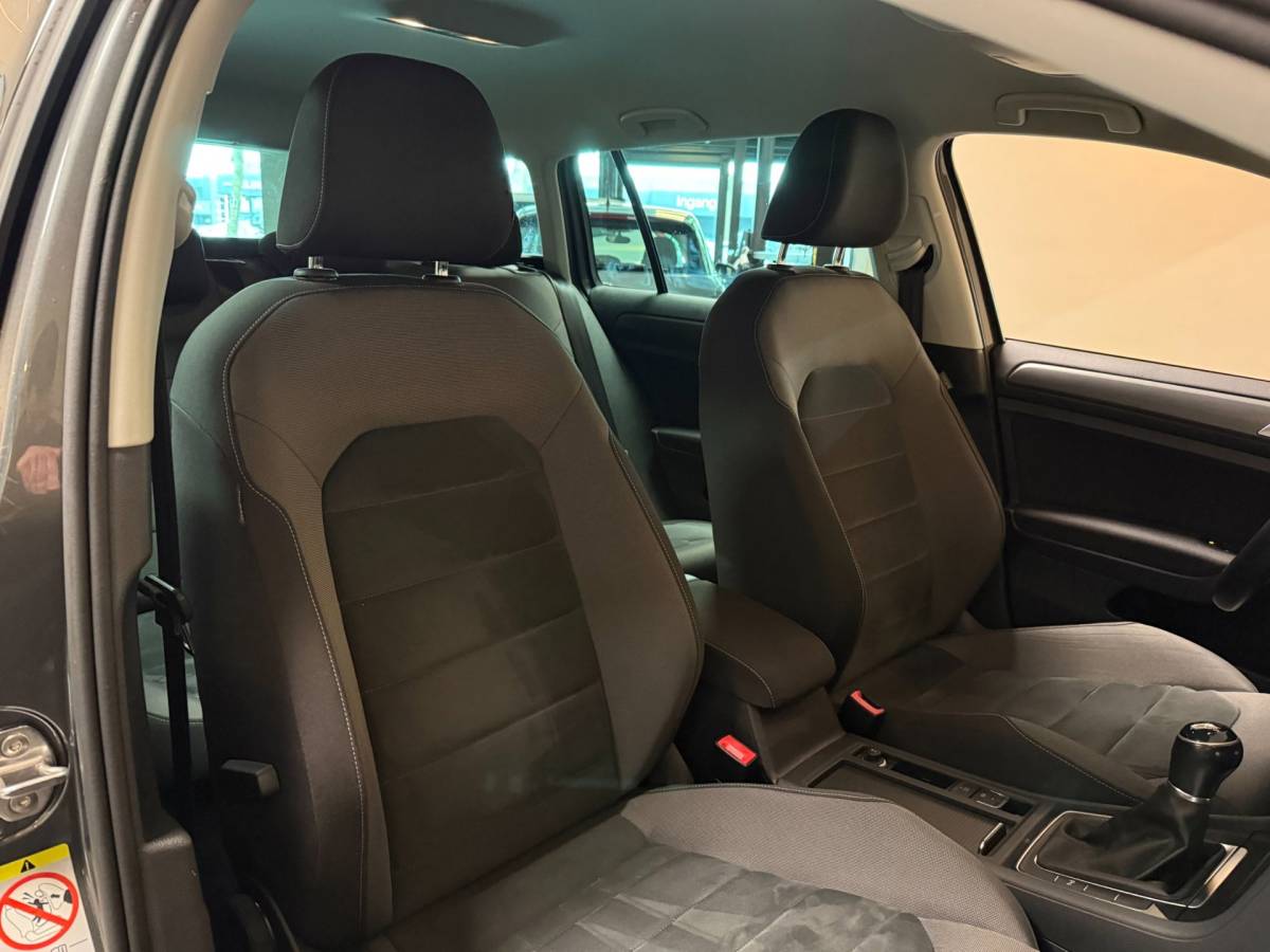 Volkswagen Golf Volkswagen Golf Variant 1.0 TSI Comfortline Business *Massage* Stoelverw.|Carplay|Adapt.Cruise|Navi|DAB|PDC|NAP